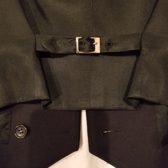 Chaiken Black Tailored Buttton Vest - Picture 12 of 13